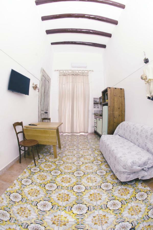 Casa Antonia Apartment Napoli Bagian luar foto