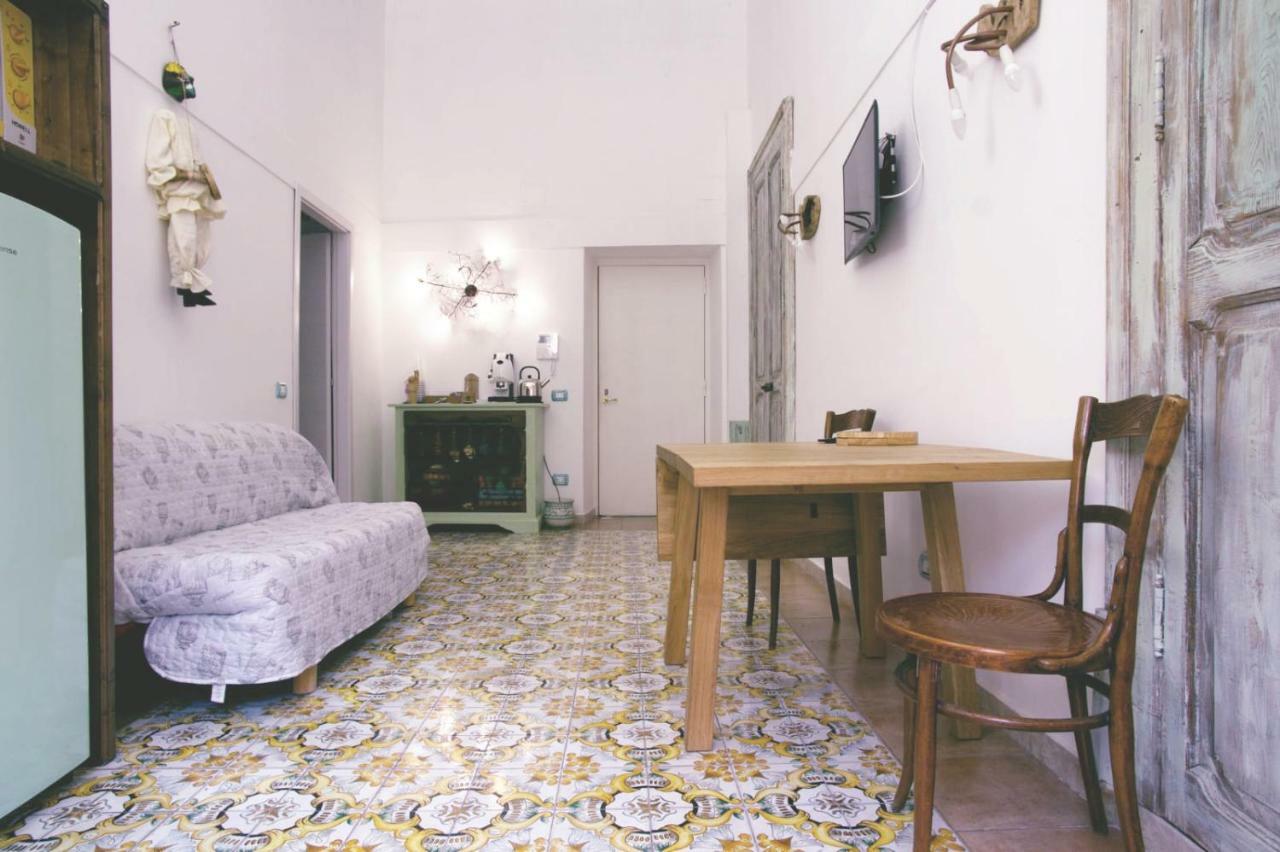Casa Antonia Apartment Napoli Bagian luar foto