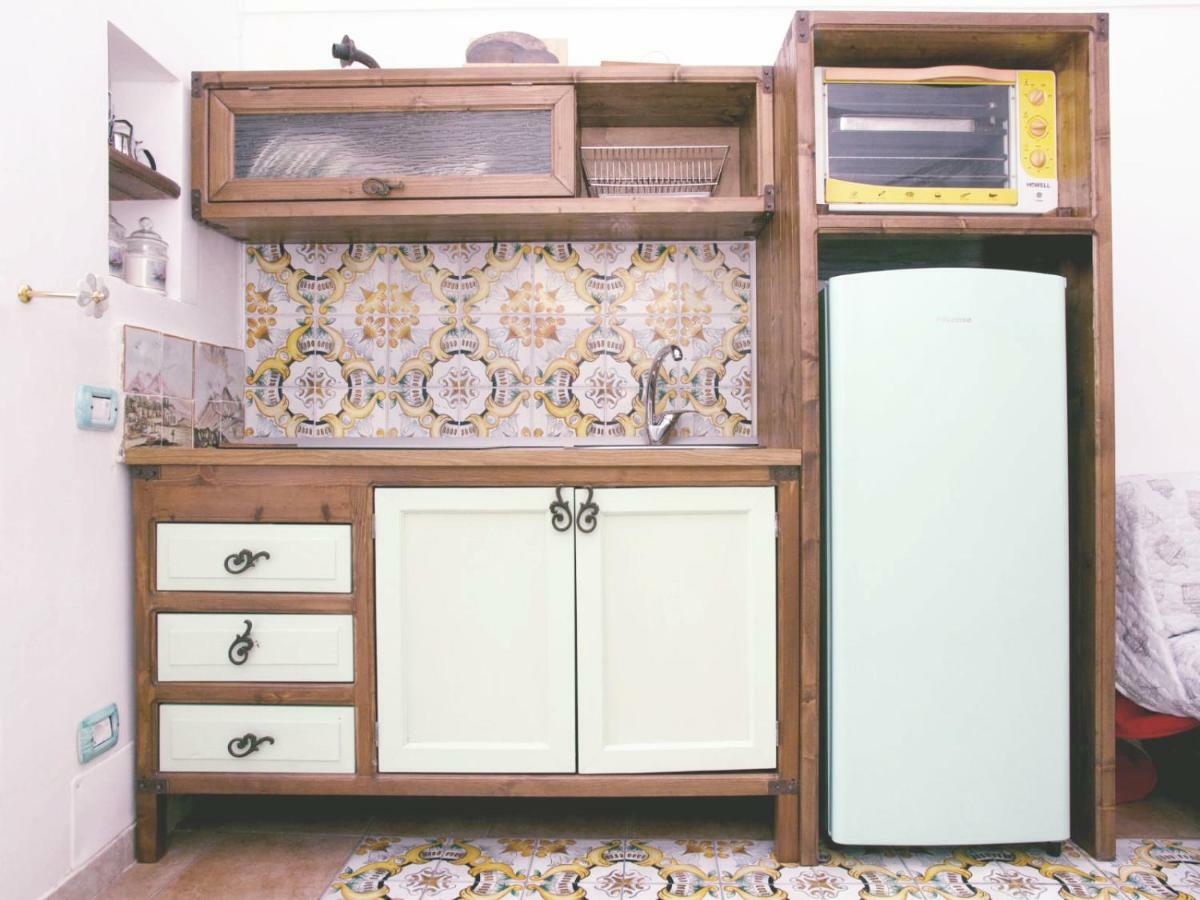 Casa Antonia Apartment Napoli Bagian luar foto
